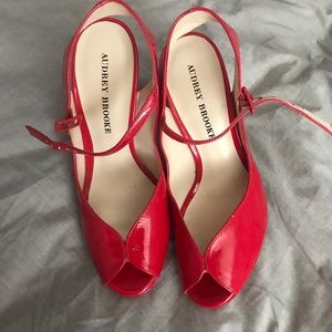7w Audrey Brooke heels